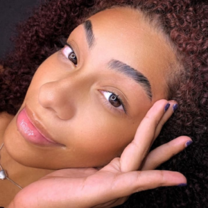 PAMELLA FARIAS - BROW LAMINATION